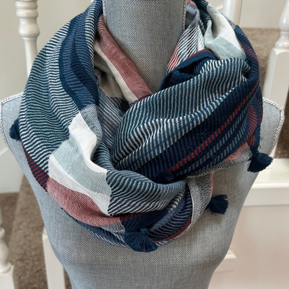 Nwot. Loft tassel infinity scarf